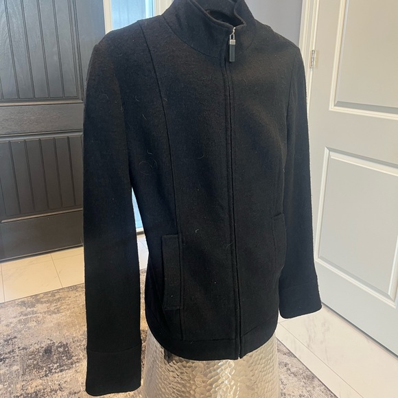 Della Spiga Italy đź–¤wool viscose very tailored black jacket very edgy and trimđź–¤ - Picture 14 of 17